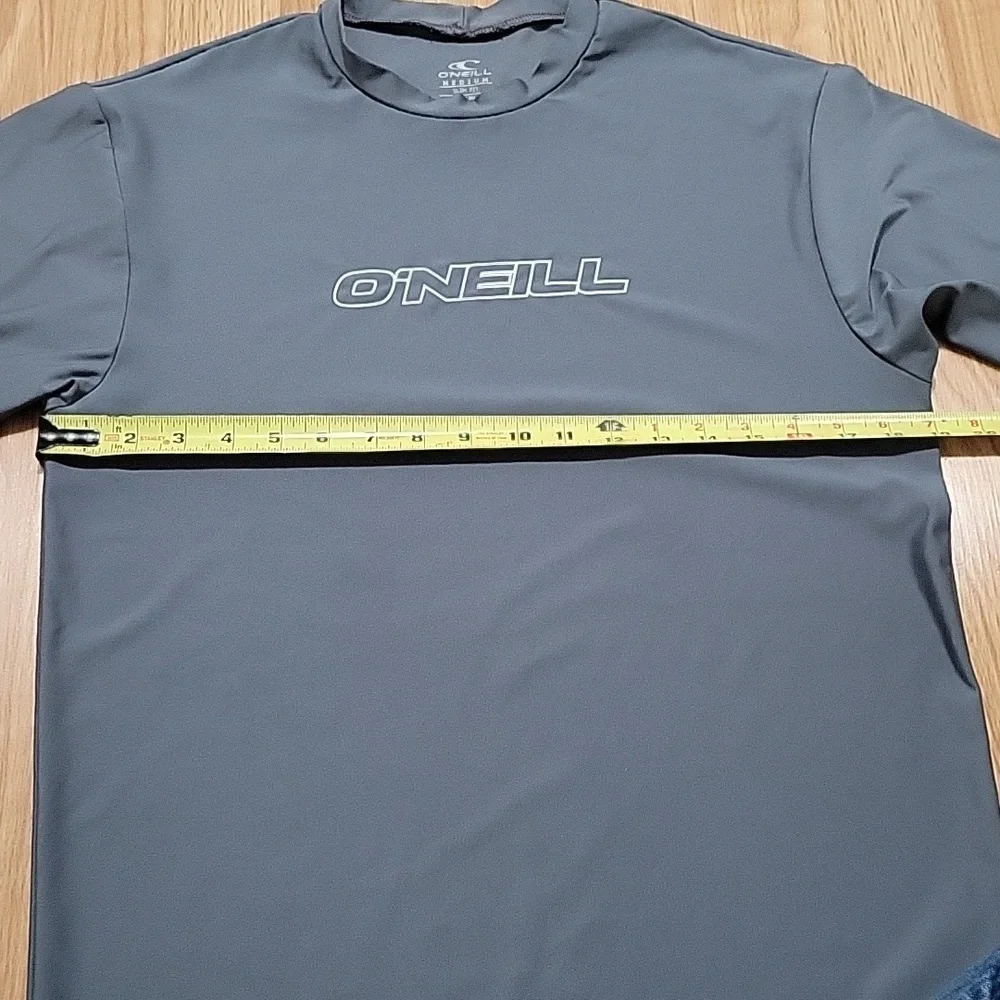 O'Neill Gray Short Sleeve spf 50+ mens Rash Guard